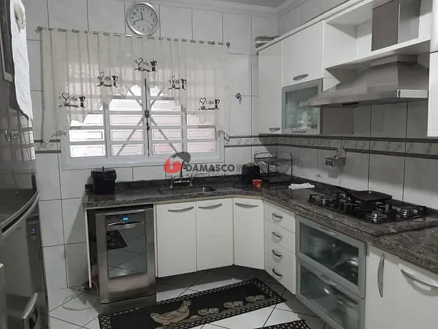 Sobrado com 360m² 3 quartos e 3 banheiros, à venda, no bairro Jardim Monte Libano em Santo André