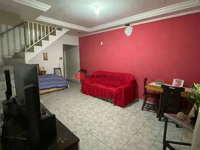 Sobrado com 204m² 3 quartos e 2 banheiros, à venda, no bairro Vila Vivaldi em São Bernardo do Campo