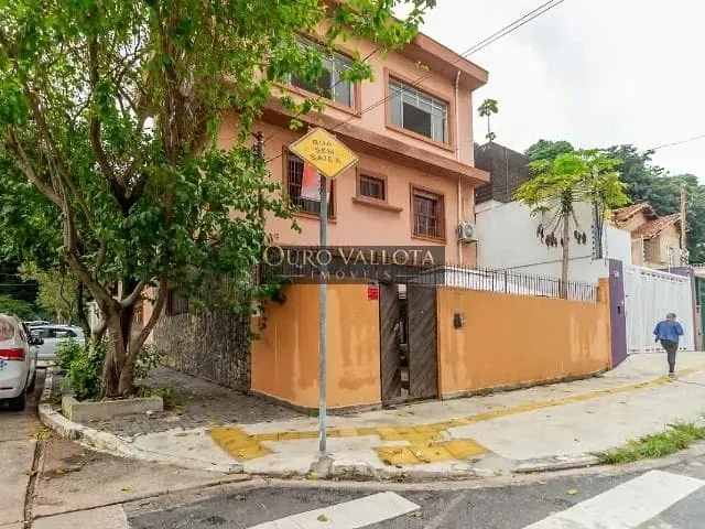 Sobrado com 210m² 4 quartos e 7 banheiros, para alugar, no bairro Ipiranga em São Paulo