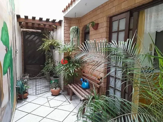 Sobrado com 291m² 3 quartos e 1 banheiro, à venda, no bairro Santa Maria em São Caetano do Sul