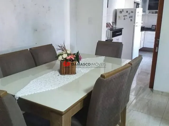 Sobrado com 195m² 4 quartos e 2 banheiros, à venda, no bairro Boa Vista em São Caetano do Sul