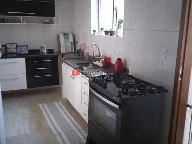 Sobrado com 195m² 4 quartos e 2 banheiros, à venda, no bairro Boa Vista em São Caetano do Sul