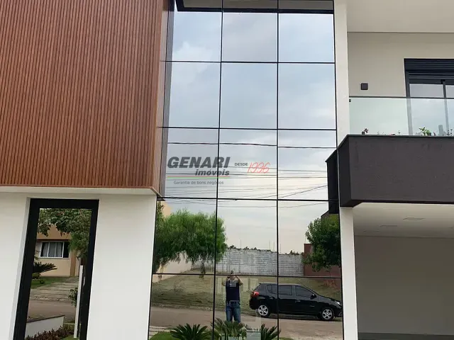Sobrado com 338m² 4 quartos e 6 banheiros, à venda, no bairro Jardim Residencial Alto de Itaici em Indaiatuba