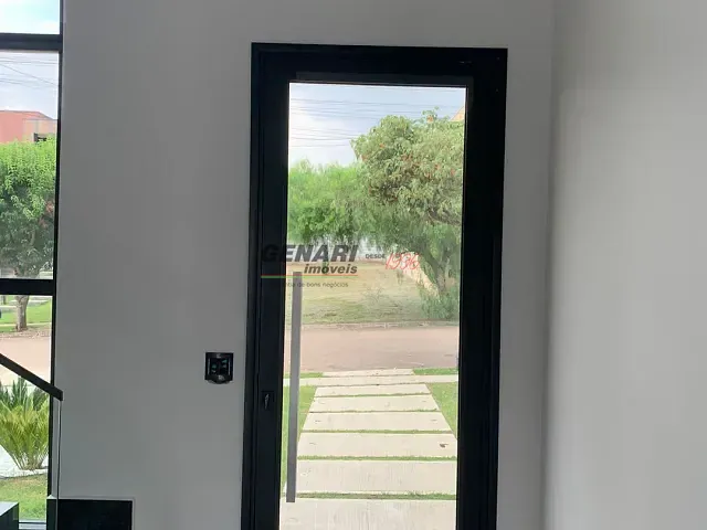 Sobrado com 338m² 4 quartos e 6 banheiros, à venda, no bairro Jardim Residencial Alto de Itaici em Indaiatuba