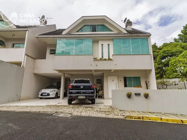 Casa 4 quartos e 5 banheiros, à venda, no bairro Santa Felicidade em Curitiba