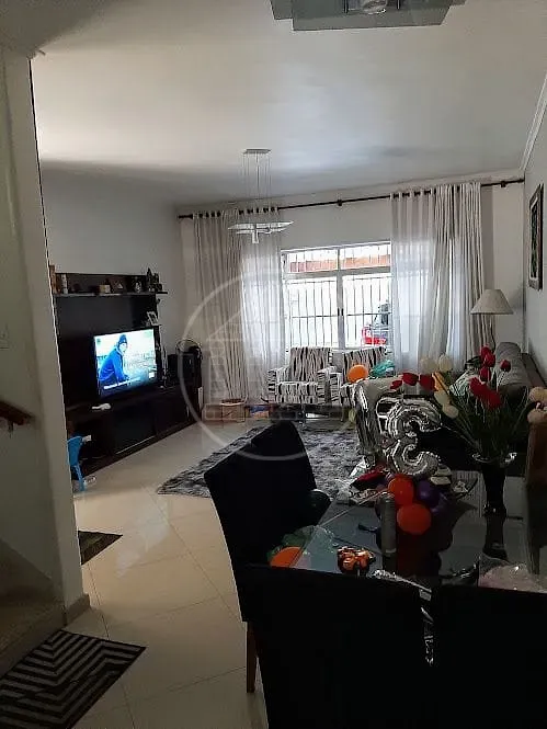 Sobrado, 3 quartos, 185 m² - Foto 2