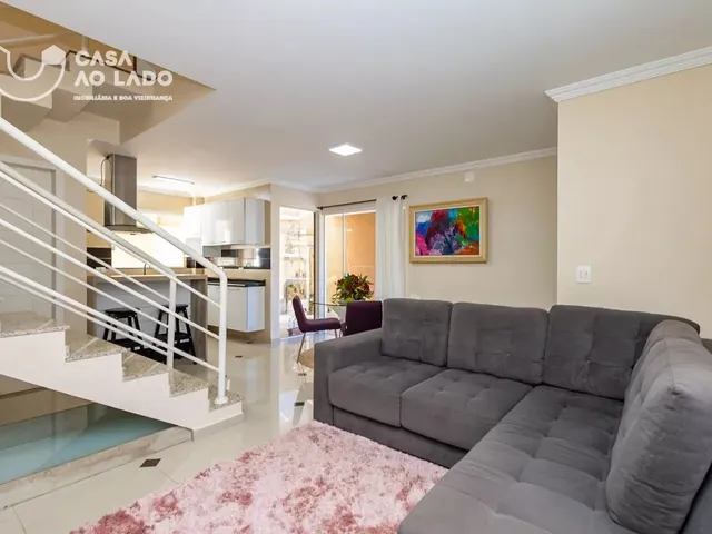 Casa 3 quartos e 2 banheiros, à venda, no bairro Barreirinha em Curitiba