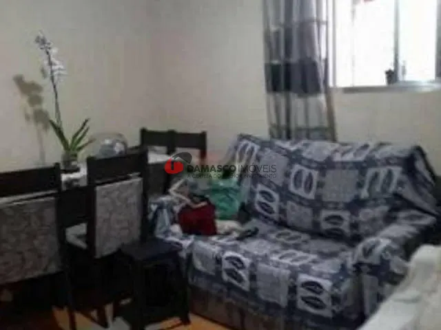 Sobrado com 175m² 2 quartos e 1 banheiro, à venda, no bairro Vila Sacadura Cabral em Santo André