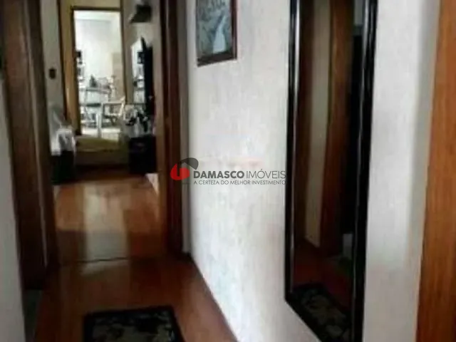 Sobrado com 175m² 2 quartos e 1 banheiro, à venda, no bairro Vila Sacadura Cabral em Santo André