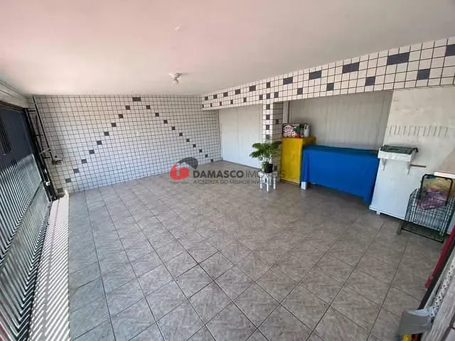 Sobrado com 222m² 3 quartos e 1 banheiro, à venda, no bairro Vila Palmares em Santo André