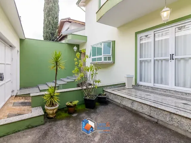 Sobrado com 250m² 3 quartos e 4 banheiros, à venda, no bairro Jardim Maria Estela em São Paulo