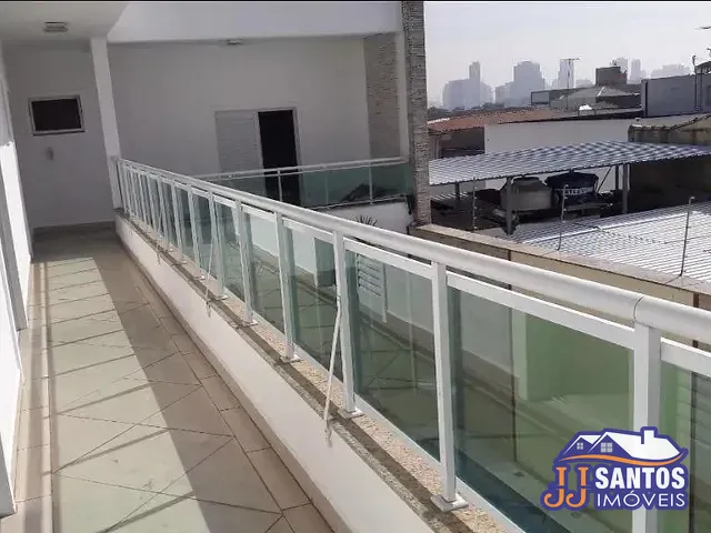 Sobrado com 215m² 4 quartos e 8 banheiros, à venda, no bairro Quarta Parada em São Paulo