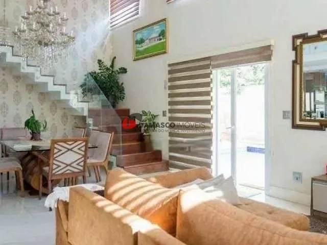 Sobrado com 396m² 4 quartos e 3 banheiros, à venda, no bairro Jardim Sao Caetano em São Caetano do Sul