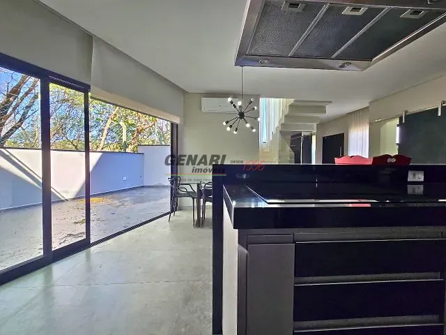 Sobrado com 160m² 3 quartos e 3 banheiros, à venda, no bairro Jardim Park Real em Indaiatuba
