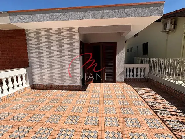 Sobrado 4 quartos e 4 banheiros, à venda, no bairro Jardim das Vertentes em São Paulo