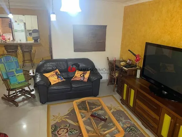 Sobrado com 252m² 3 quartos e 1 banheiro, à venda, no bairro Cerâmica em São Caetano do Sul