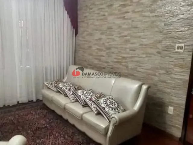 Sobrado com 220m² 3 quartos e 1 banheiro, à venda, no bairro Barcelona em São Caetano do Sul