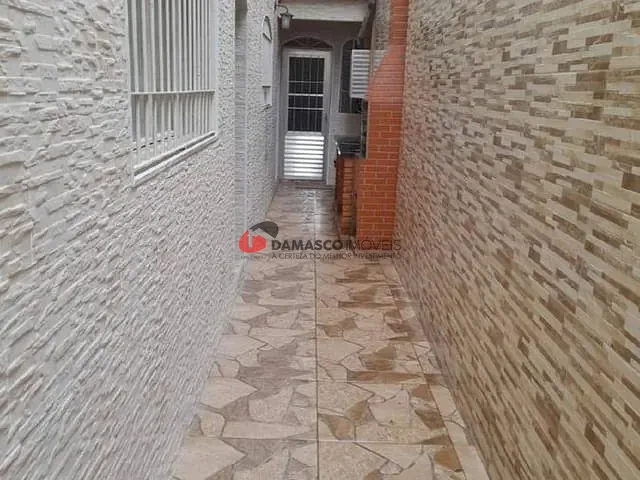 Sobrado com 210m² 4 quartos e 2 banheiros, à venda, no bairro Parque Tomas Saraiva em São Paulo