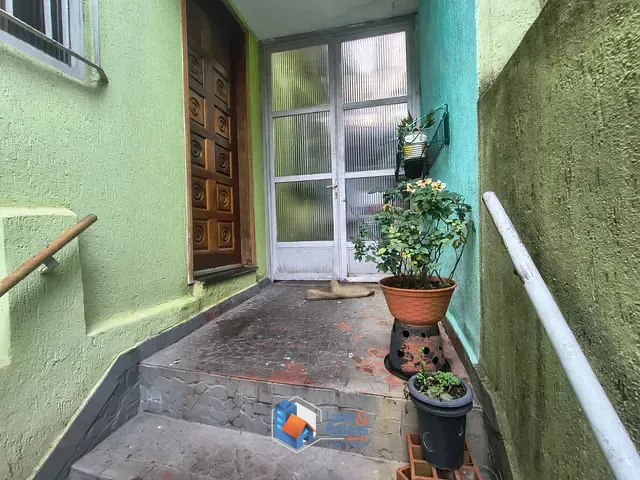 Sobrado com 190m² 3 quartos e 1 banheiro, à venda, no bairro Moinho Velho em São Paulo