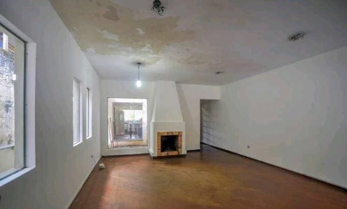 Sobrado à venda 3 Quartos, 1 Suite, 2 Vagas, 350M², Santa Maria, São Caetano do Sul - SP