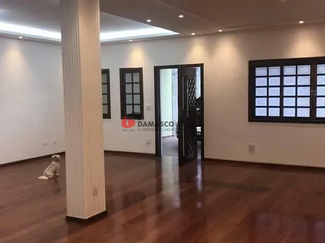 Sobrado com 480m² 4 quartos e 6 banheiros, à venda, no bairro Cerâmica em São Caetano do Sul