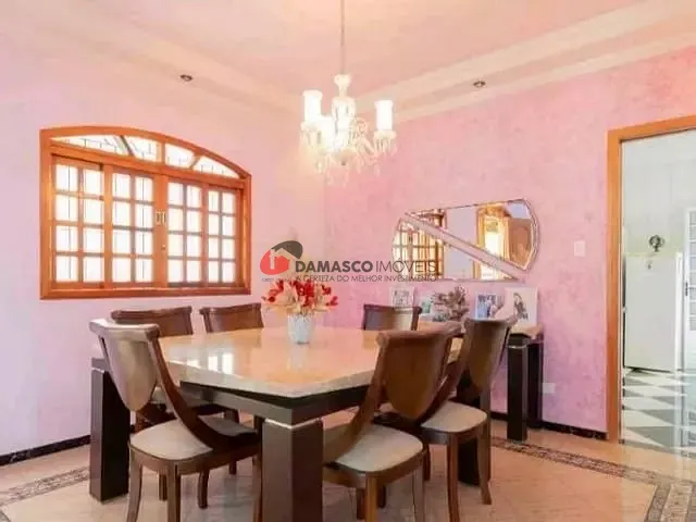Sobrado com 253m² 3 quartos e 4 banheiros, à venda, no bairro Vila Alpina em São Paulo