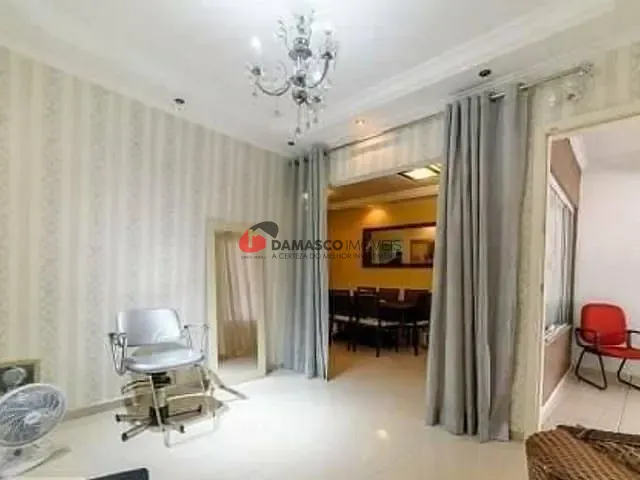 Sobrado com 265m² 5 quartos e 3 banheiros, à venda, no bairro Jardim Sao Caetano em São Caetano do Sul