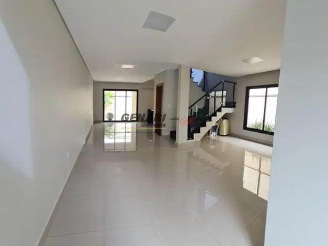 Sobrado com 155m² 3 quartos e 4 banheiros, à venda, no bairro Jardim Montreal Residence em Indaiatuba