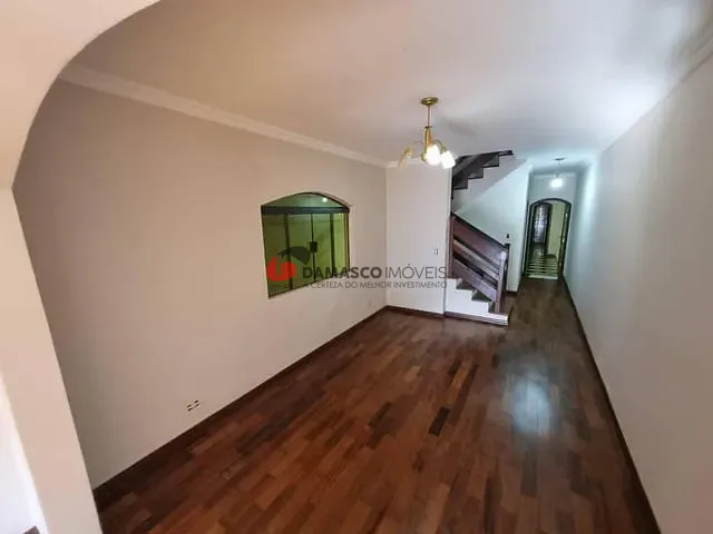 Sobrado com 170m² 3 quartos e 5 banheiros, à venda, no bairro Campestre em Santo André
