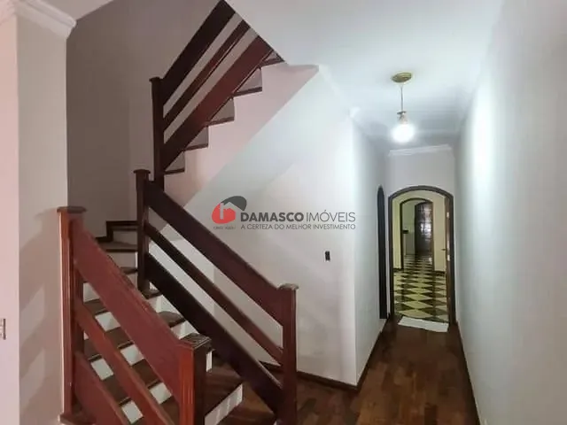 Sobrado com 170m² 3 quartos e 5 banheiros, à venda, no bairro Campestre em Santo André