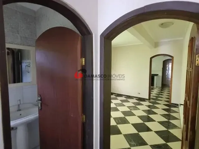 Sobrado com 170m² 3 quartos e 5 banheiros, à venda, no bairro Campestre em Santo André