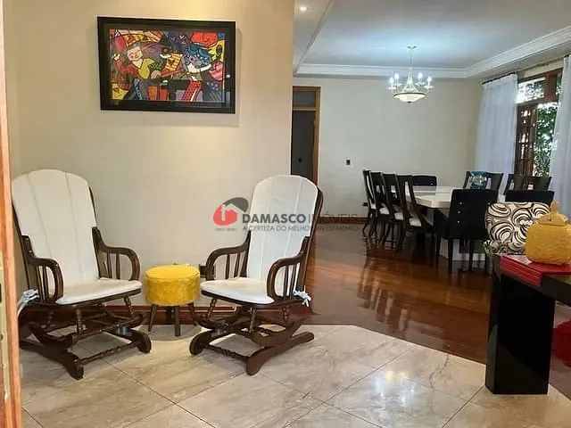 Sobrado com 315m² 3 quartos e 3 banheiros, à venda, no bairro Jardim Sao Caetano em São Caetano do Sul