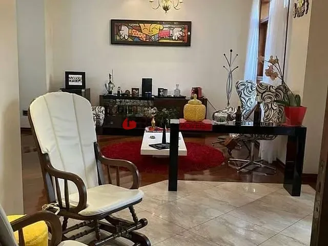 Sobrado com 315m² 3 quartos e 3 banheiros, à venda, no bairro Jardim Sao Caetano em São Caetano do Sul