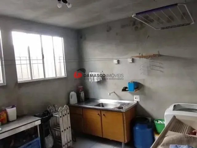 Sobrado com 189m² 3 quartos e 2 banheiros, à venda, no bairro Campestre em Santo André