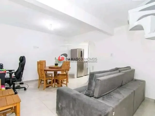 Sobrado com 136m² 3 quartos e 2 banheiros, à venda, no bairro Vila Alpina em São Paulo