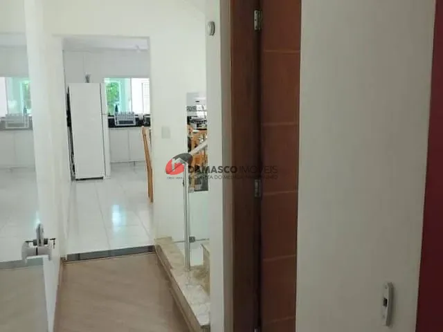 Sobrado com 268m² 3 quartos e 3 banheiros, à venda, no bairro Vila Alpina em São Paulo