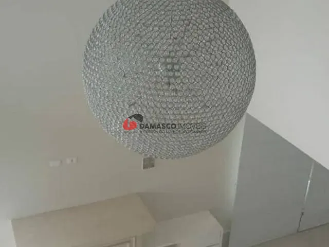 Sobrado com 581m² 3 quartos e 4 banheiros, à venda, no bairro Cerâmica em São Paulo