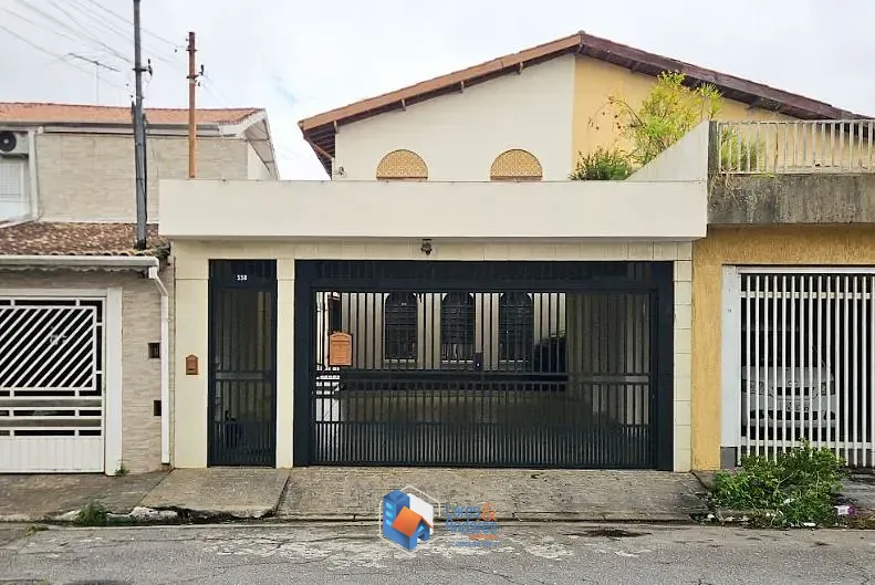 Sobrado, 6 quartos, 236 m² - Foto 1