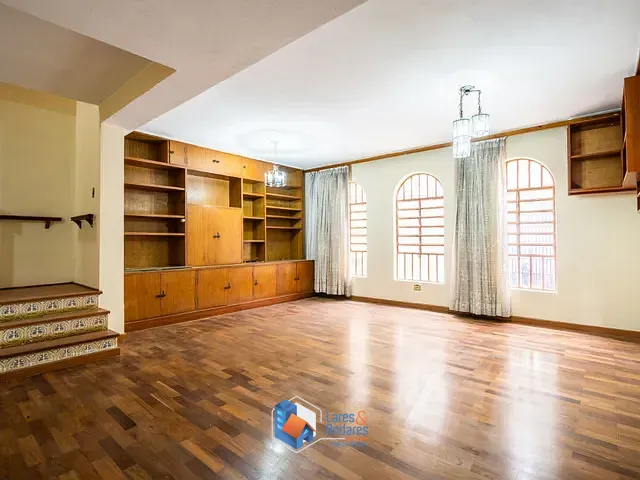 Sobrado com 152m² 6 quartos e 4 banheiros, à venda, no bairro Vila Santo Antônio em São Paulo