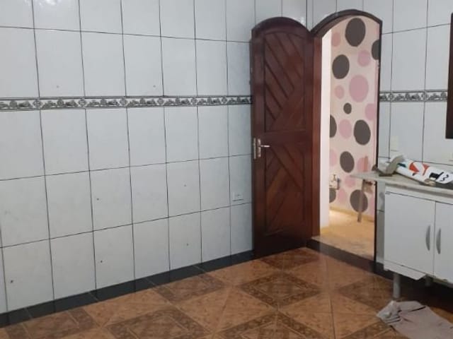 Sobrado com 81m² 3 quartos e 3 banheiros, à venda, no bairro Jardim Saint Moritz em Taboão da Serra