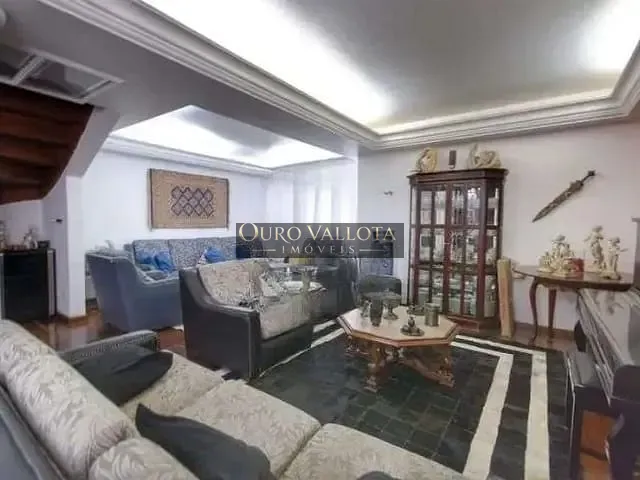 Sobrado com 245m² 4 quartos e 5 banheiros, à venda, no bairro Vila Monumento em São Paulo