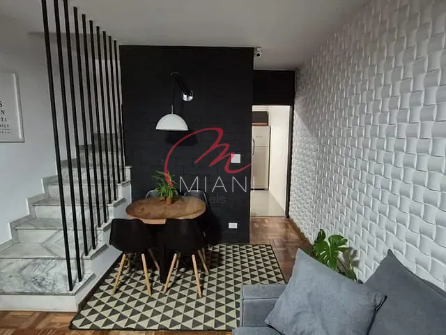 Sobrado 2 quartos e 2 banheiros, à venda, no bairro Jd. Arpoador em São Paulo