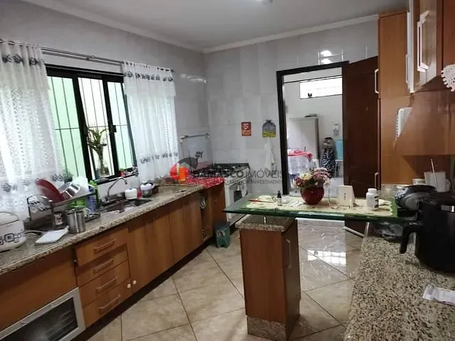 Sobrado com 200m² 3 quartos e 4 banheiros, à venda, no bairro Vila Alpina em São Paulo