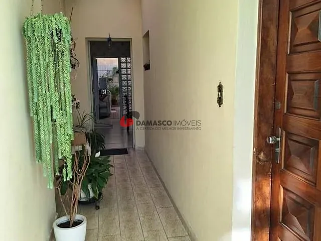 Sobrado com 140m² 3 quartos e 2 banheiros, à venda, no bairro Santa Maria em Santo André