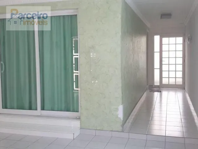 Sobrado com 150m² 3 quartos e 3 banheiros, à venda, no bairro Cidade Patriarca em São Paulo