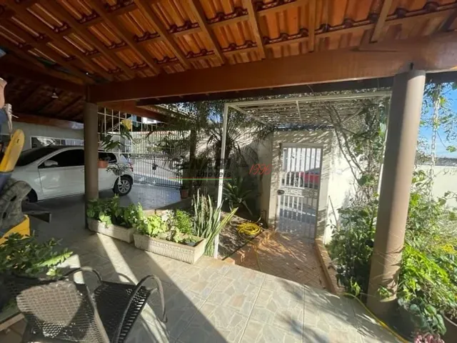 Sobrado com 349m² 3 quartos e 3 banheiros, à venda, no bairro Jardim Regina em Indaiatuba
