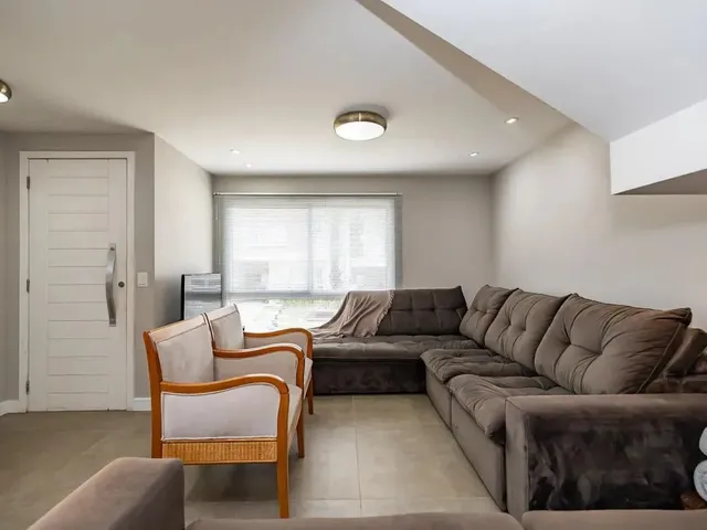 Casa com 118m² 3 quartos e 4 banheiros, à venda, no bairro Atuba em Curitiba