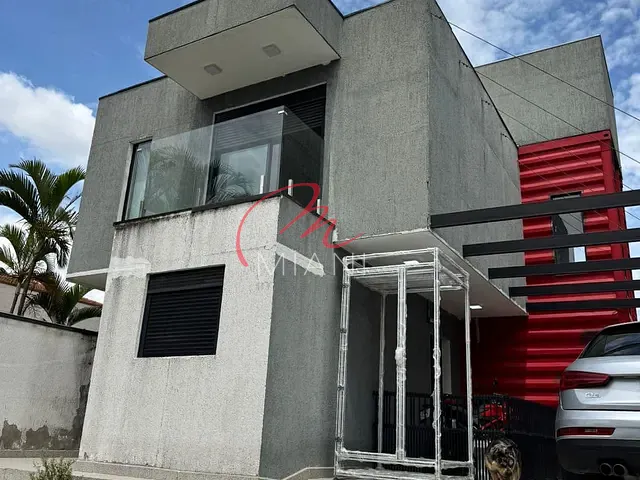 Sobrado com 250m² 2 quartos e 3 banheiros, à venda, no bairro Adalgisa em Osasco