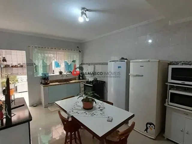 Sobrado com 159m² 2 quartos e 2 banheiros, à venda, no bairro Cerâmica em São Caetano do Sul