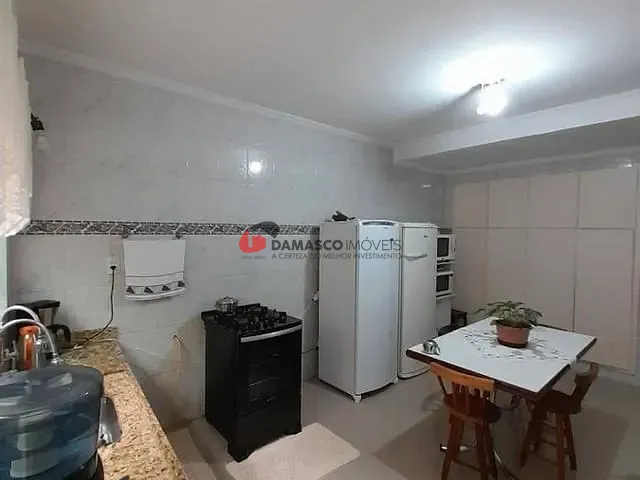 Sobrado com 159m² 2 quartos e 2 banheiros, à venda, no bairro Cerâmica em São Caetano do Sul